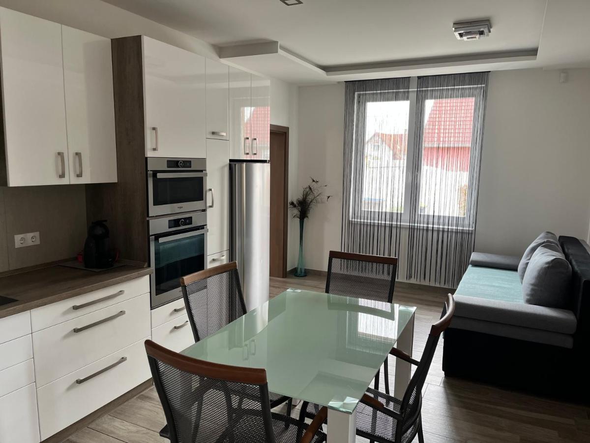 Rajczi Apartman Mohacs Luaran gambar