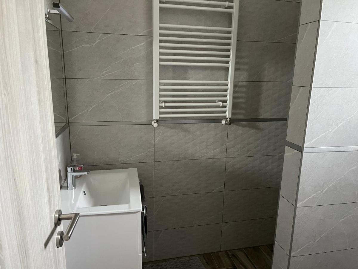 Rajczi Apartman Mohacs Luaran gambar