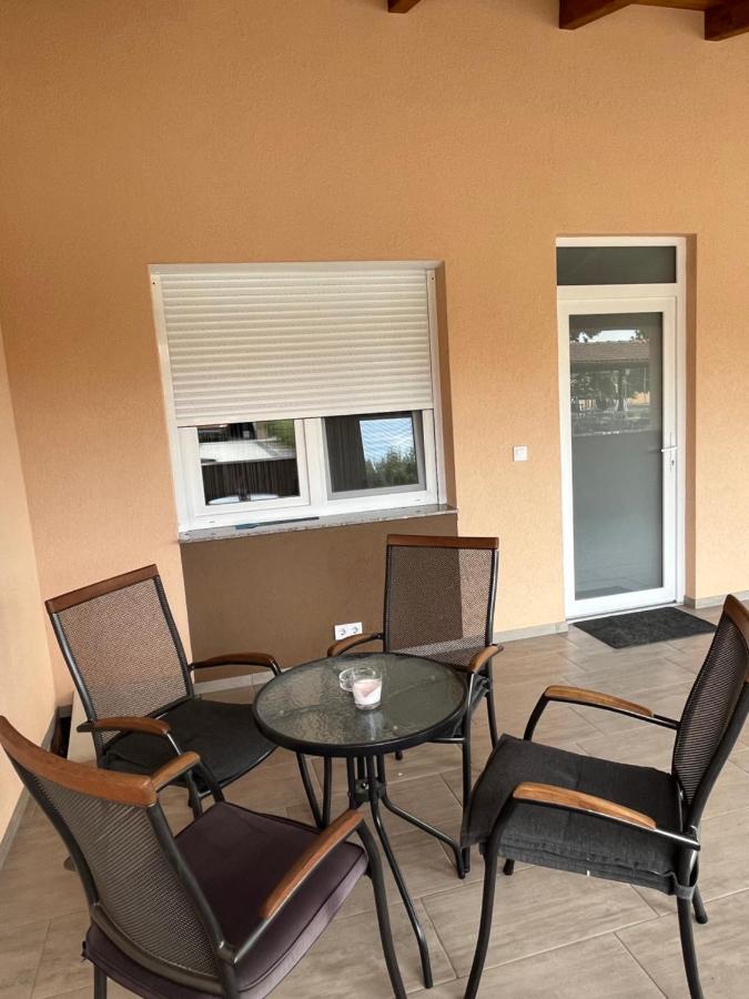 Rajczi Apartman Mohacs Luaran gambar